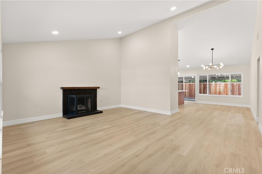 8013 Orangewood Drive