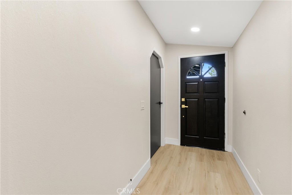 8013 Orangewood Drive