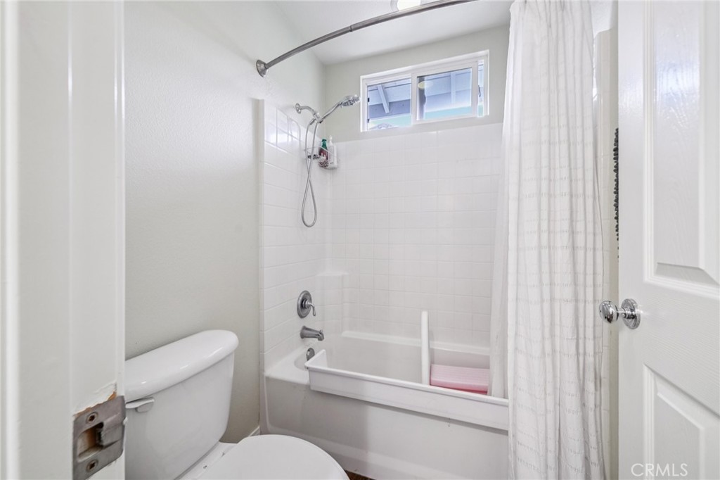 29301 Henderson Lane