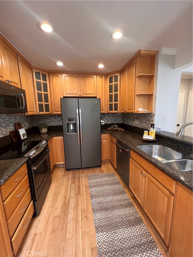 21372 Brookhurst Street 327