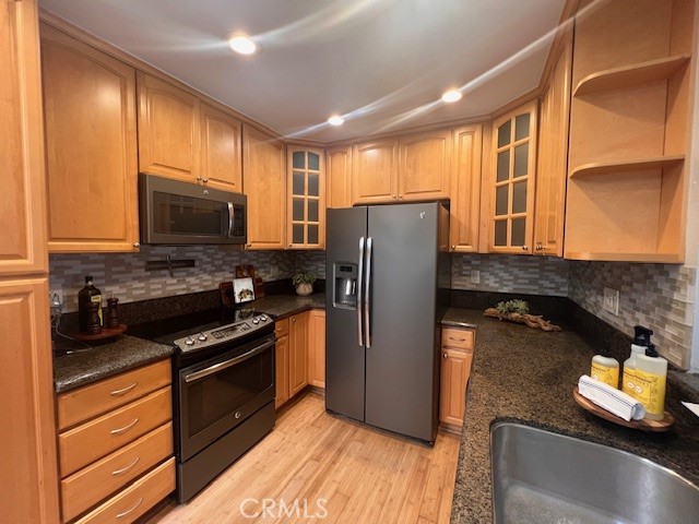 21372 Brookhurst Street 327