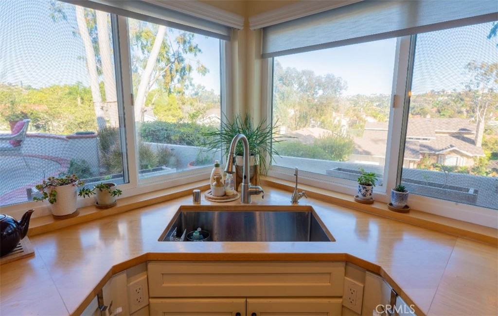 24275 Cherry Hills PL