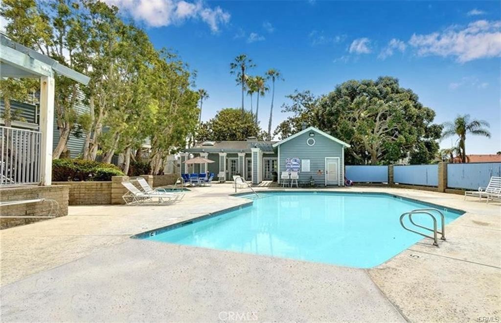 16960 Algonquin Street 2-103