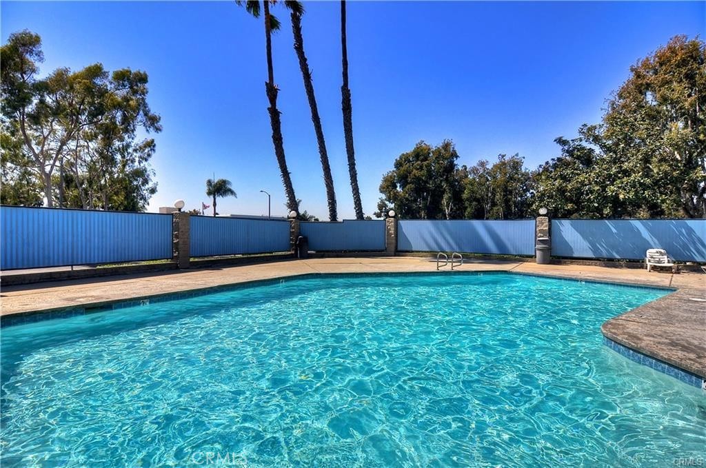 16960 Algonquin Street 2-103