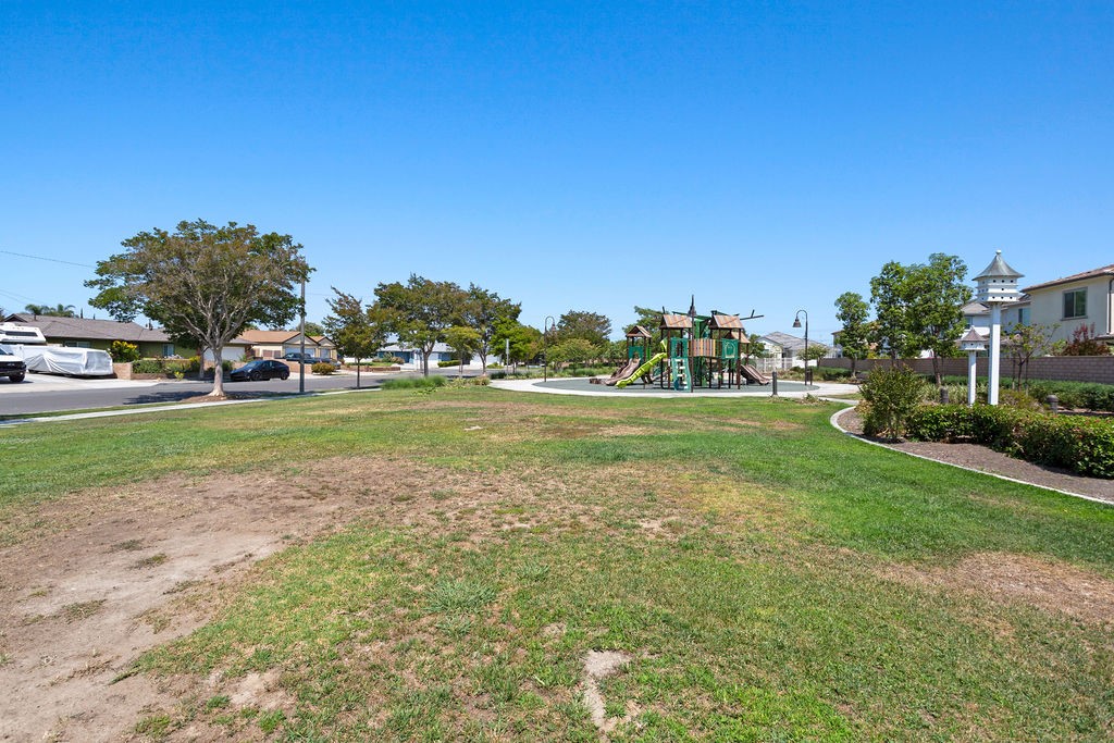 5932 Chinook Drive