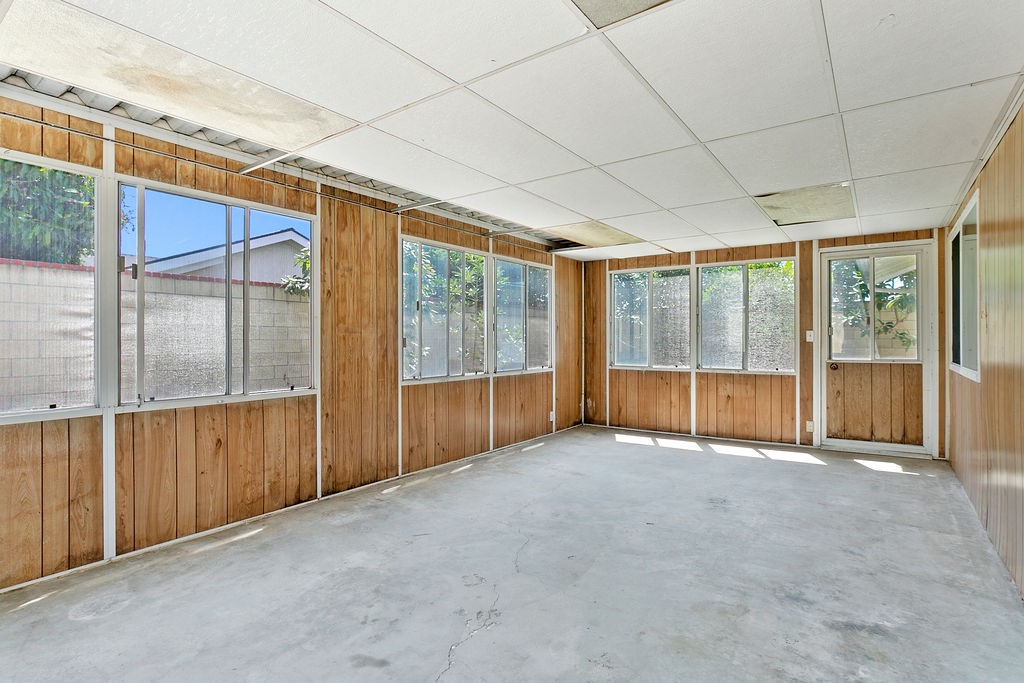 5932 Chinook Drive