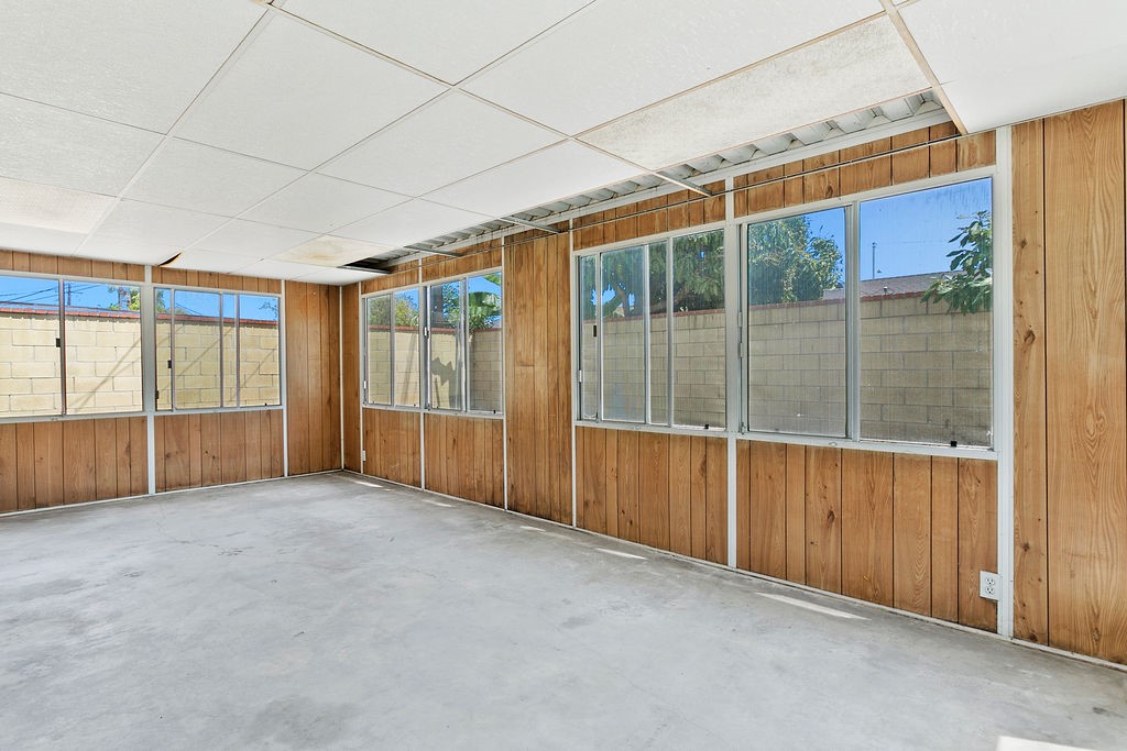 5932 Chinook Drive