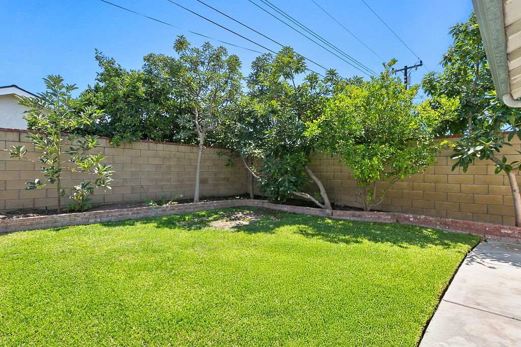 5932 Chinook Drive