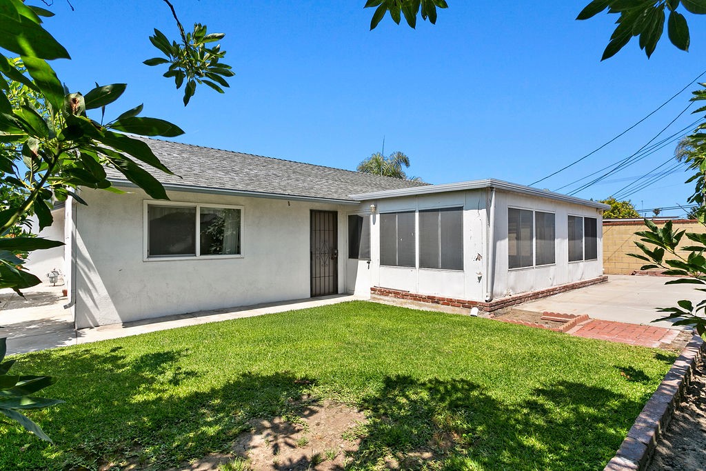 5932 Chinook Drive