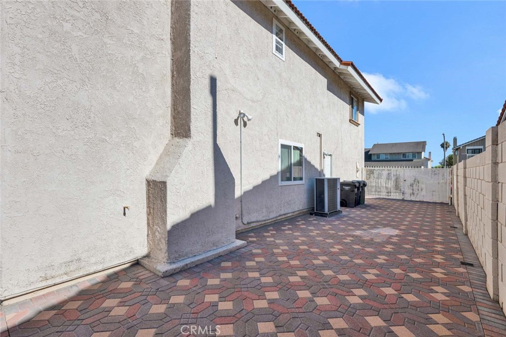 9225 Hays River Circle