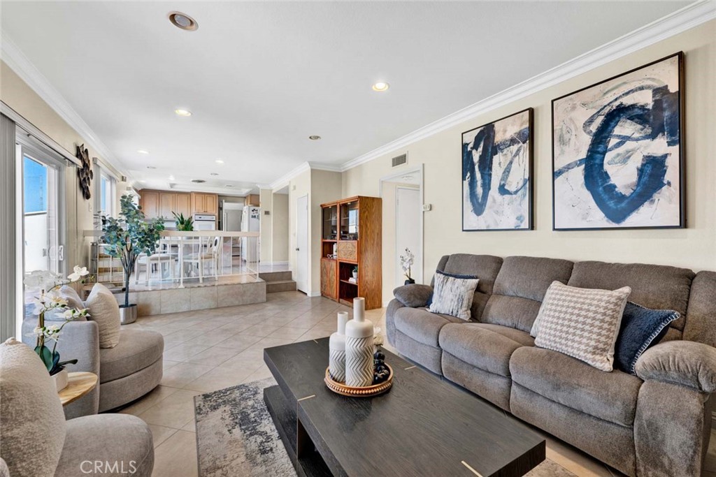 9225 Hays River Circle