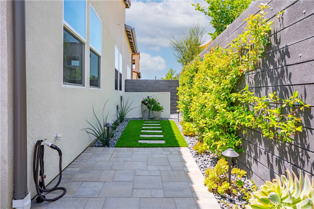 790 Sunrise Road