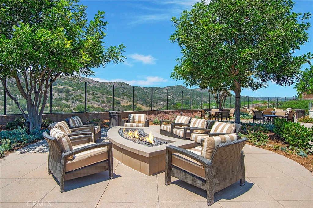790 Sunrise Road