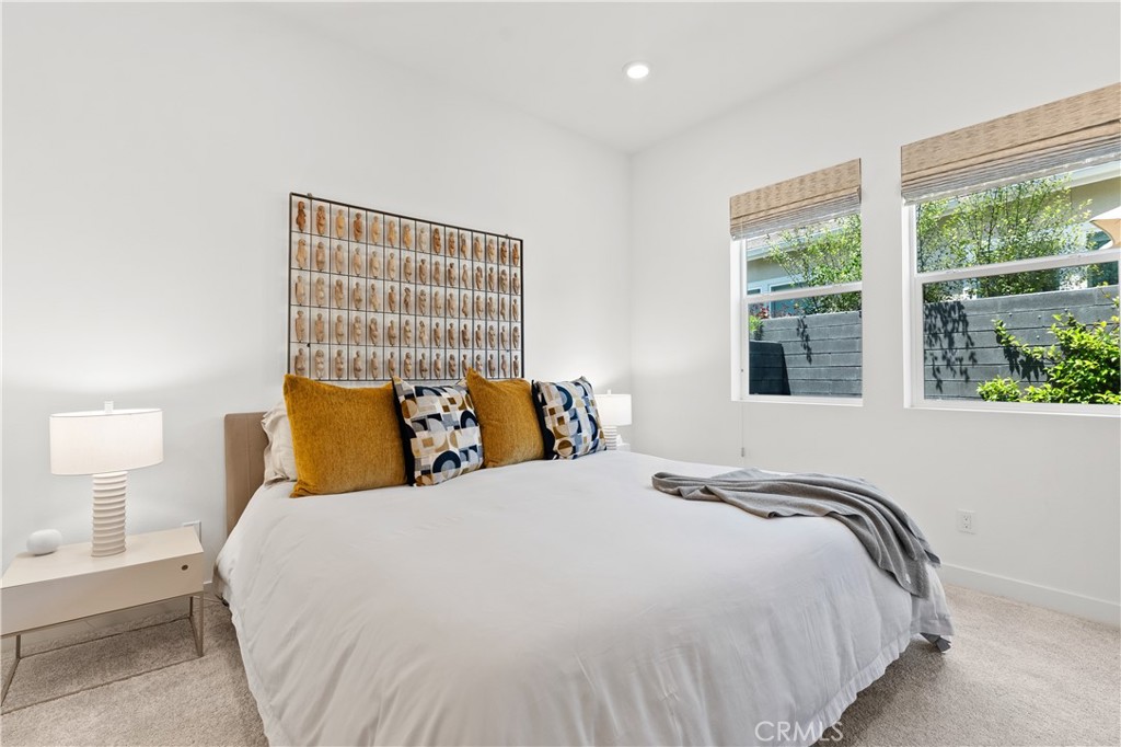 790 Sunrise Road