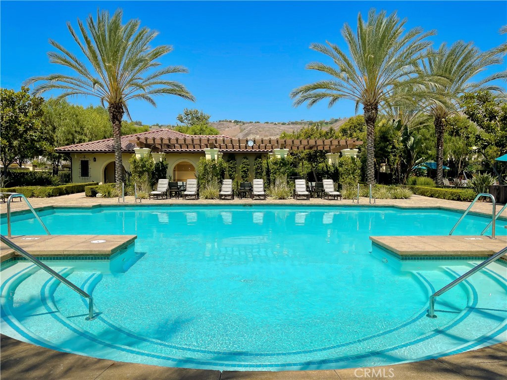 790 Sunrise Road