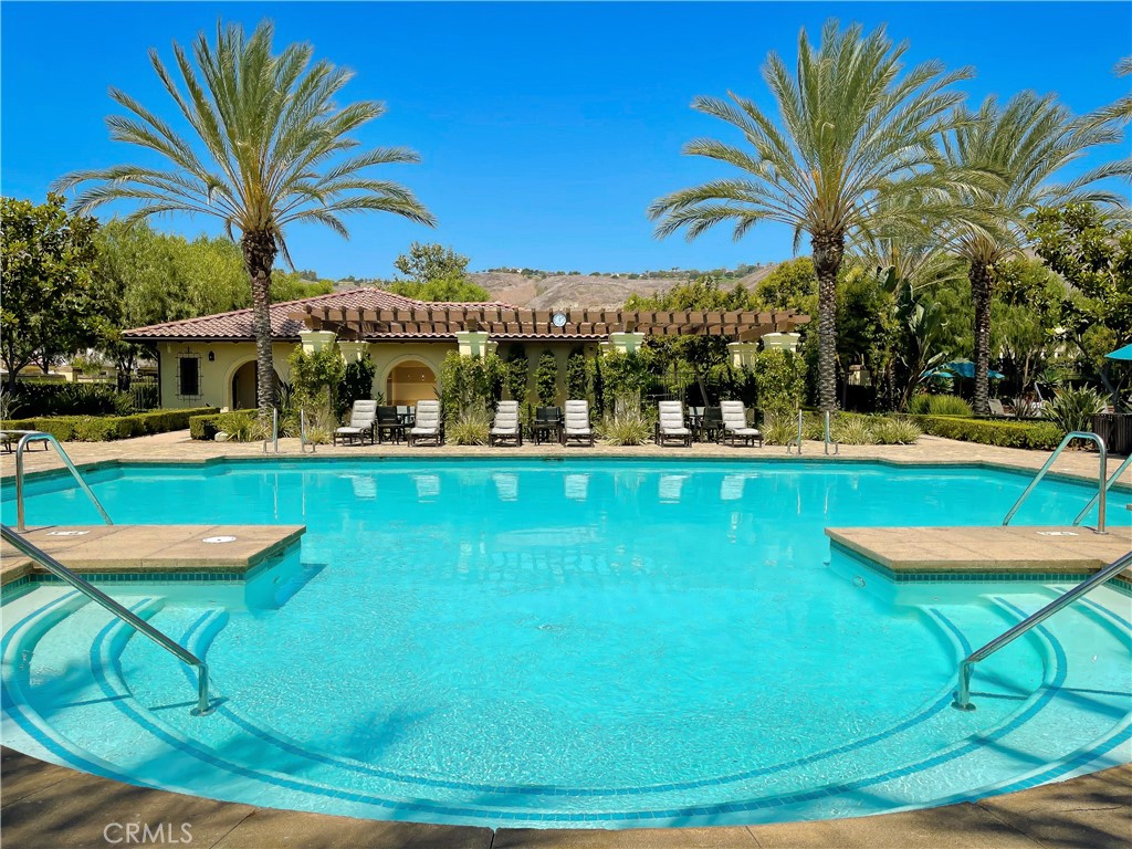 790 Sunrise Road