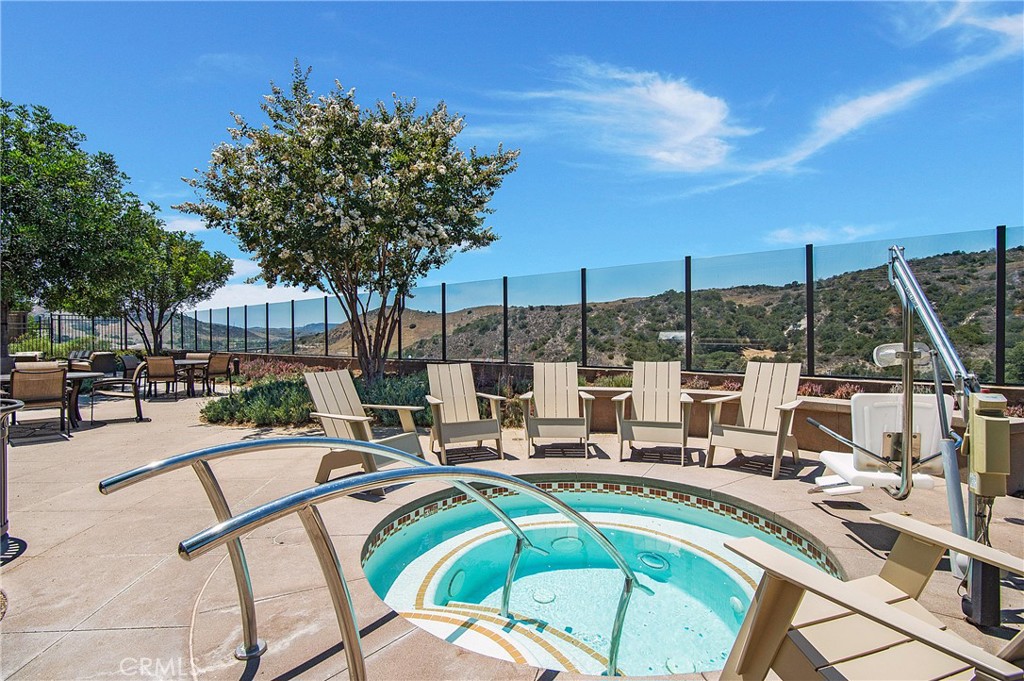 790 Sunrise Road