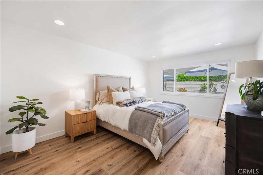 17292 Candleberry