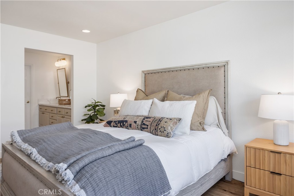 17292 Candleberry