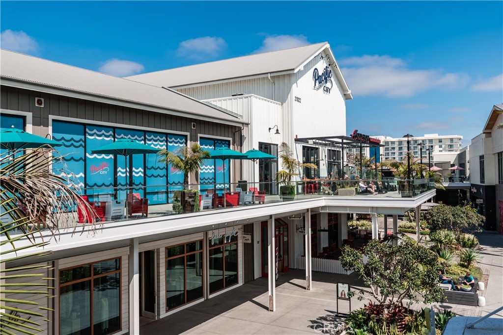 19209 Tideline Court