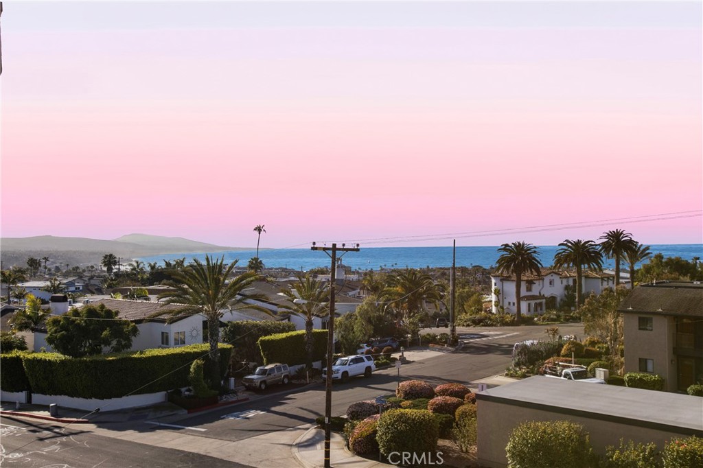 24386 Vista Point Lane