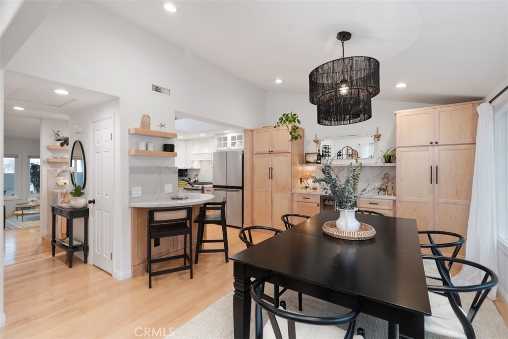 24386 Vista Point Lane