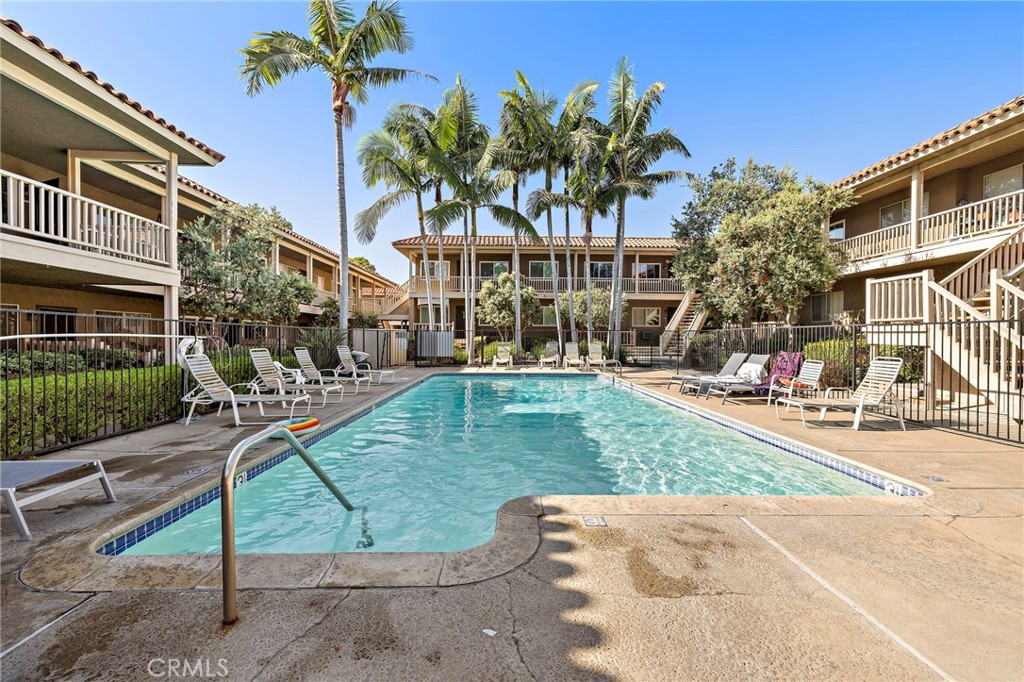611 S La Veta Park Circle CI229