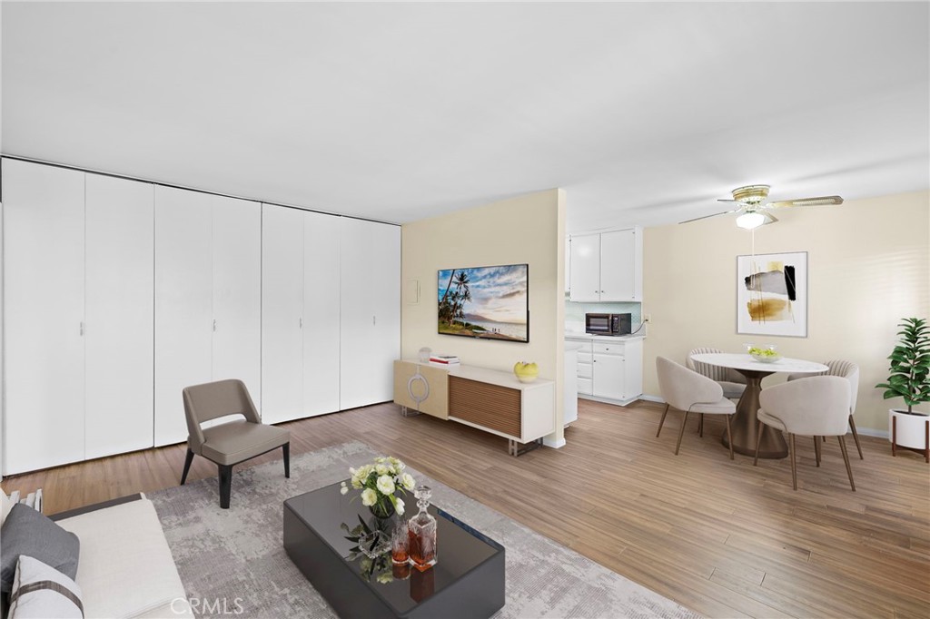 611 S La Veta Park Circle CI229