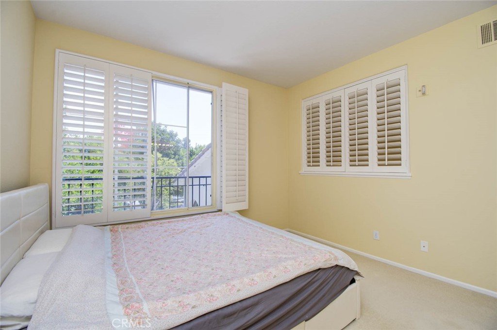 902 Maplewood