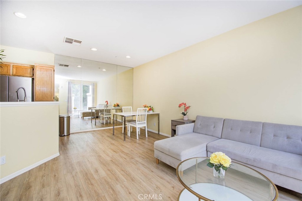902 Maplewood