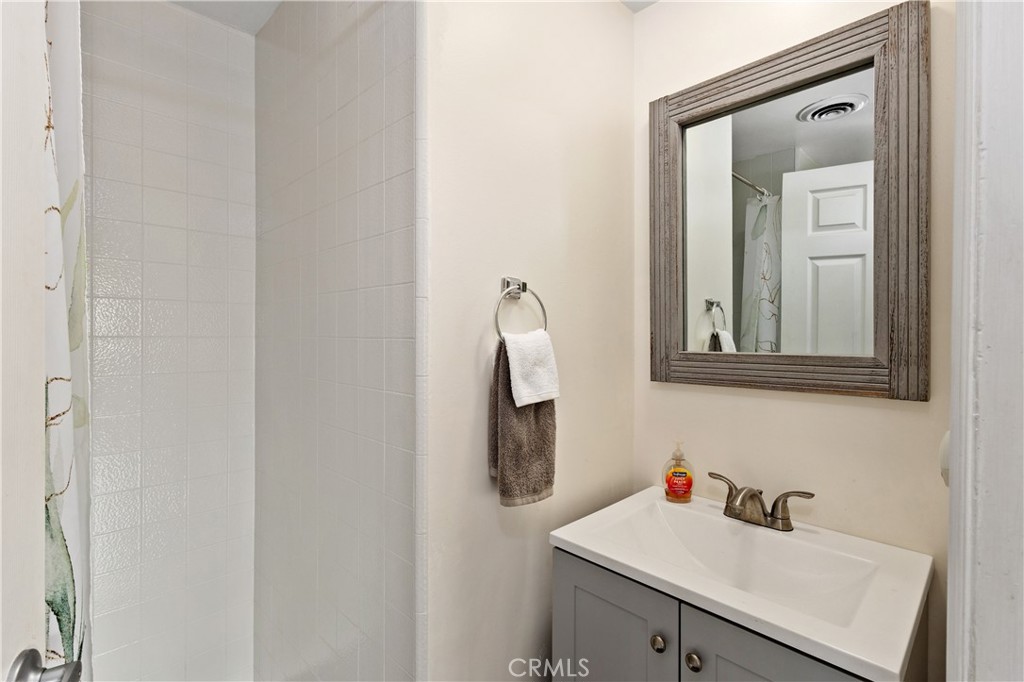 1481 Kensington Drive