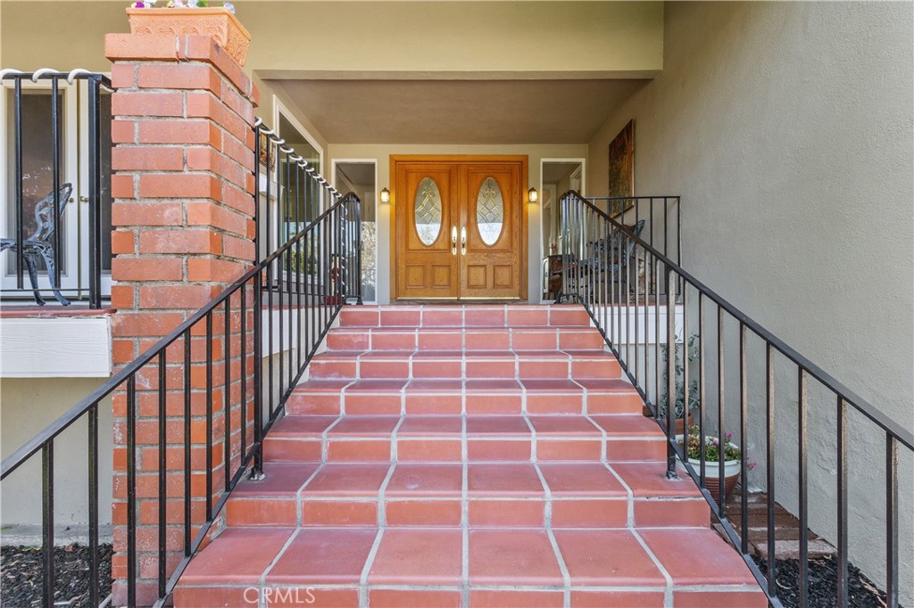 1481 Kensington Drive