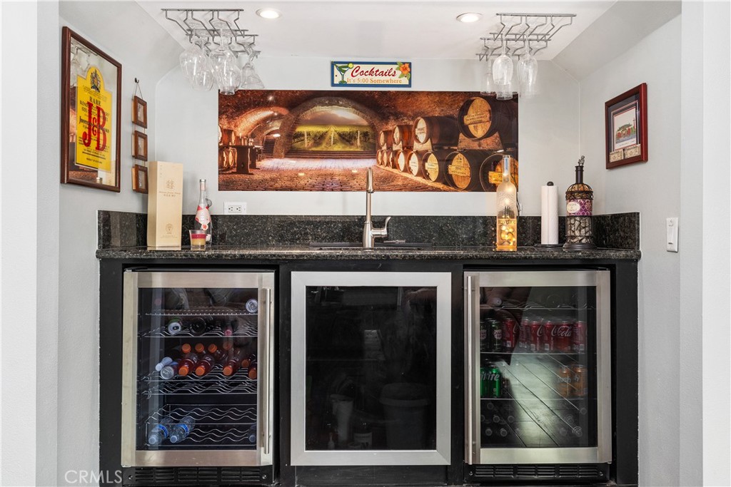 1481 Kensington Drive