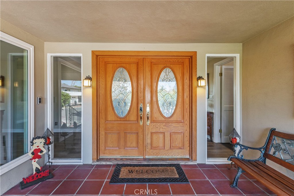 1481 Kensington Drive