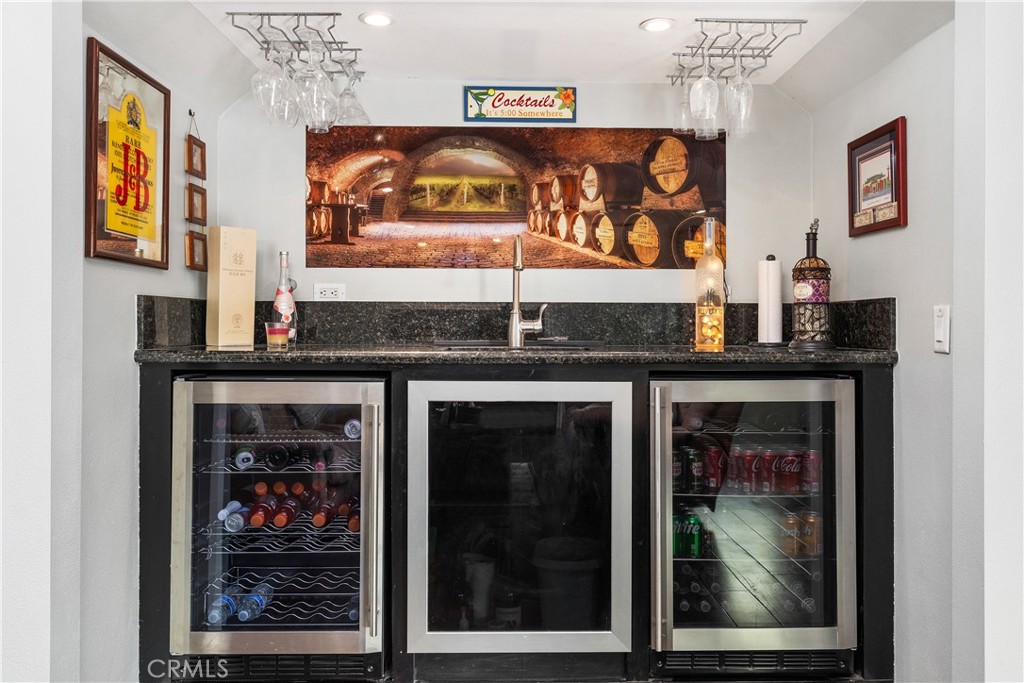 1481 Kensington Drive