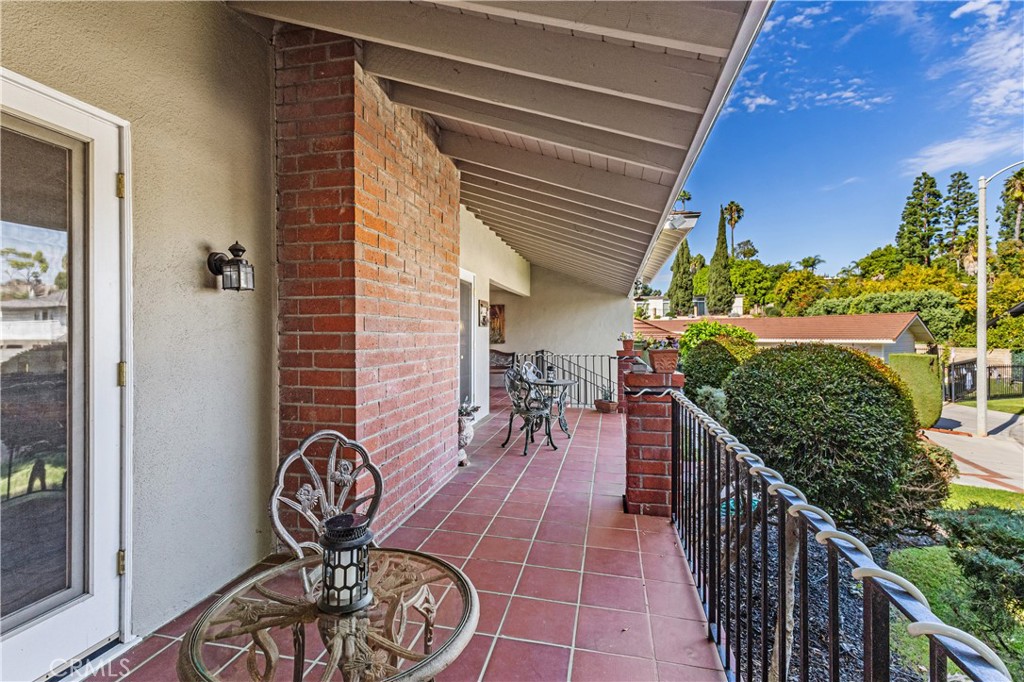 1481 Kensington Drive