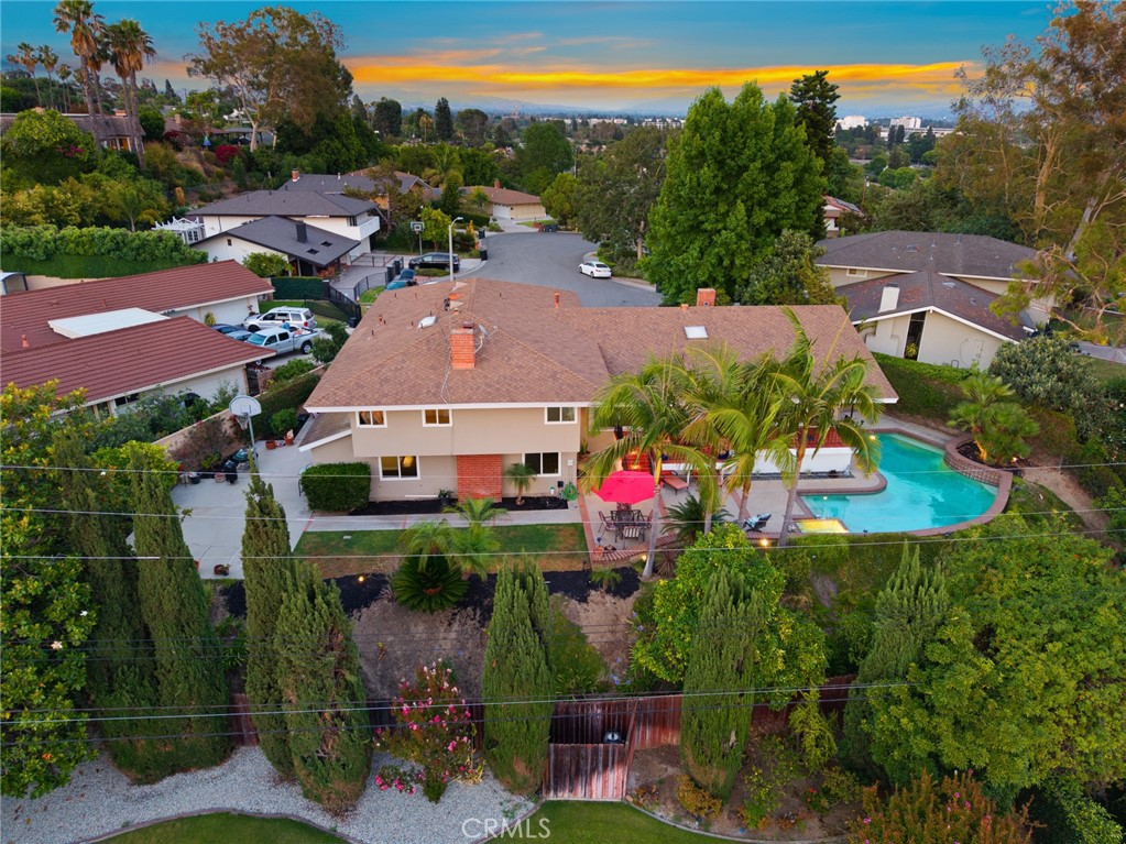 1481 Kensington Drive