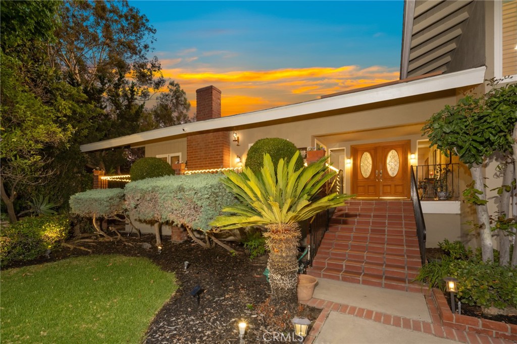 1481 Kensington Drive