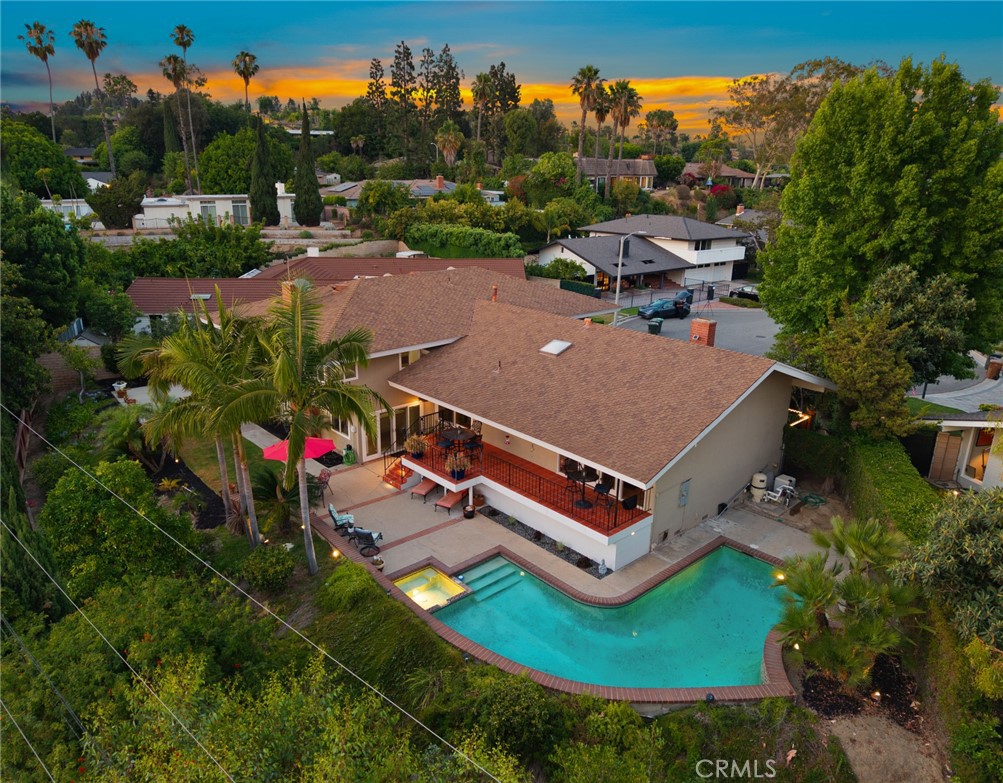 1481 Kensington Drive