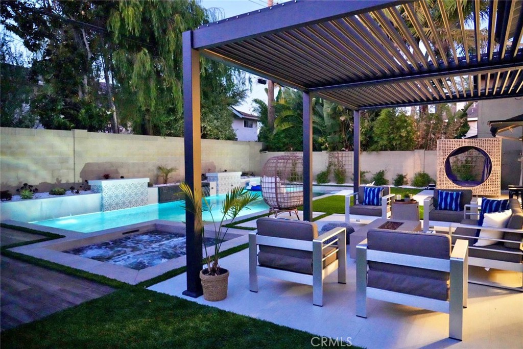 6431 Reubens Drive