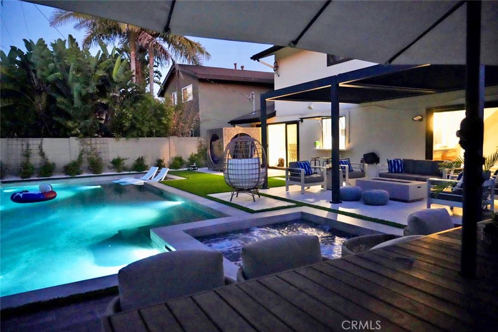 6431 Reubens Drive