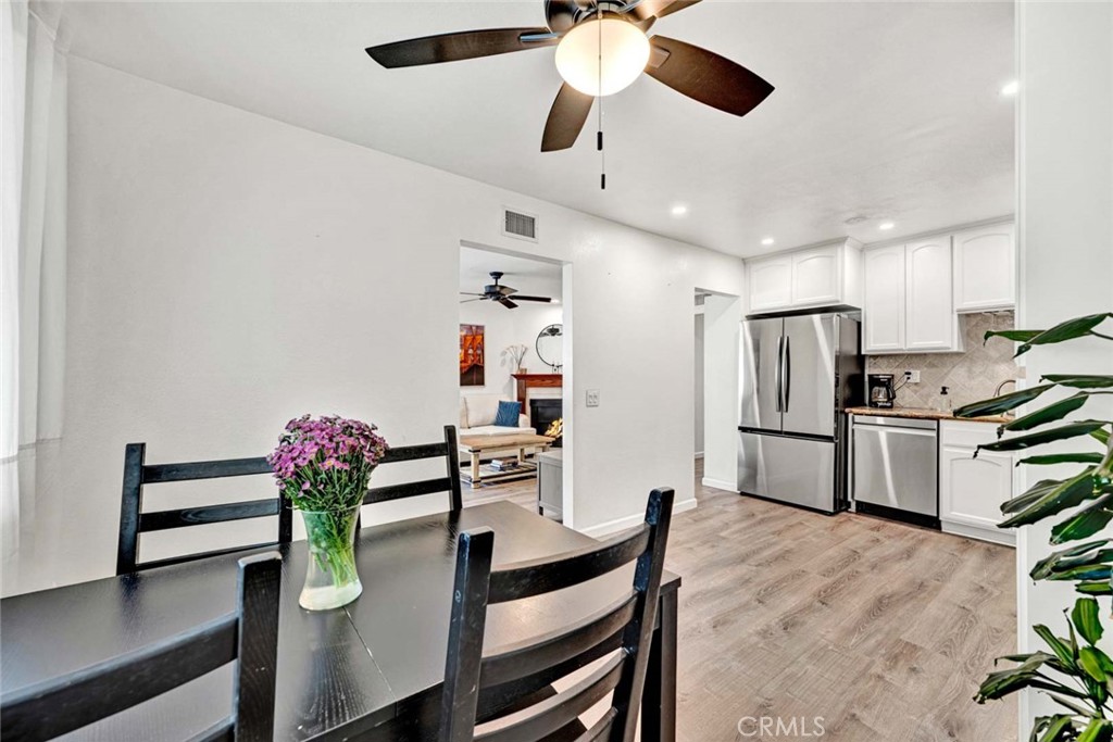 215 E Taft Avenue 4