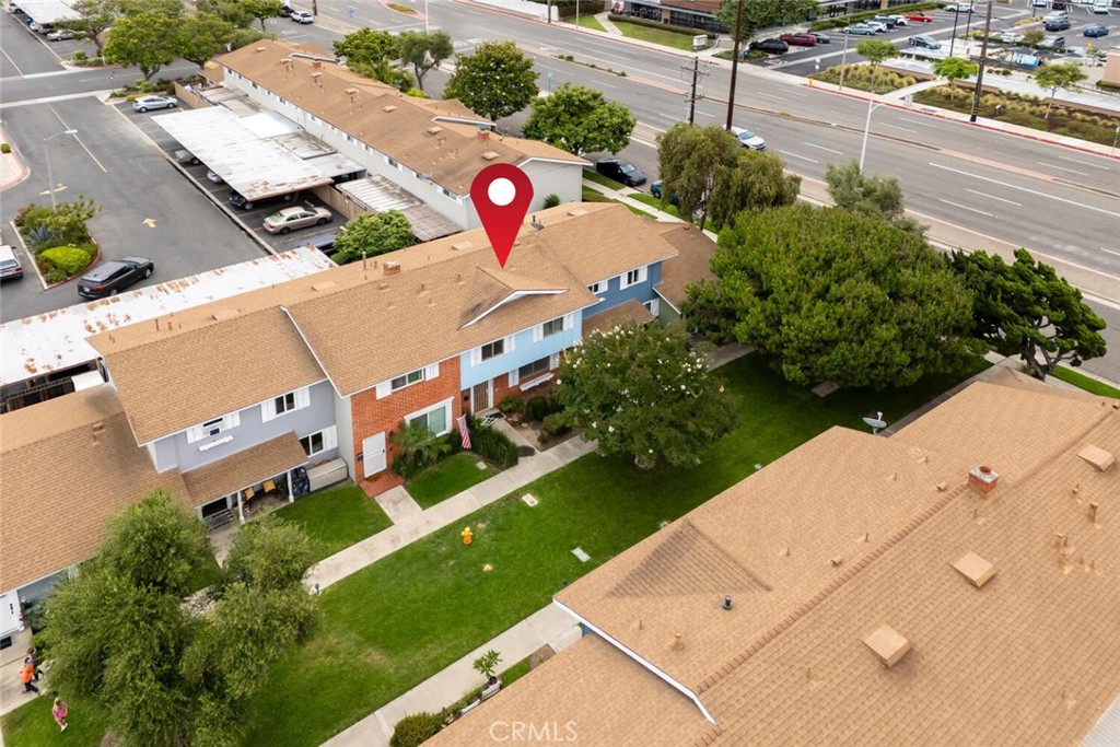 10158 Ascot Circle