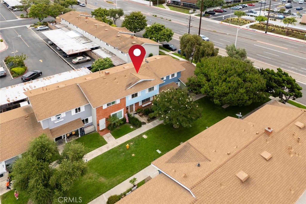 10158 Ascot Circle