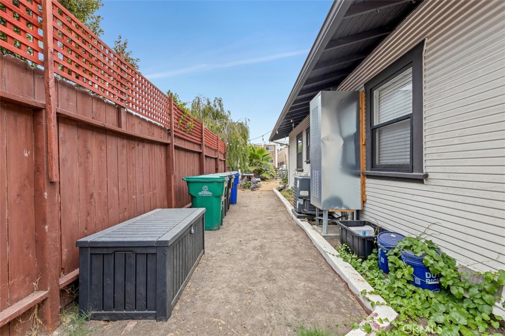 4486 Kansas Street