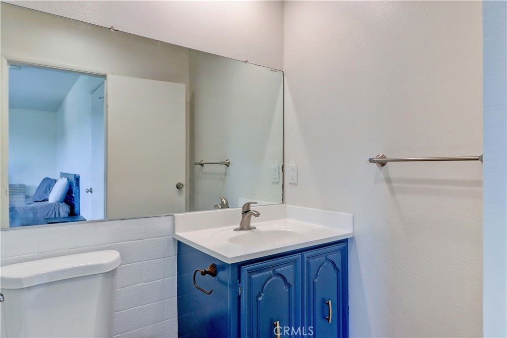 9001 Oceanwood Drive