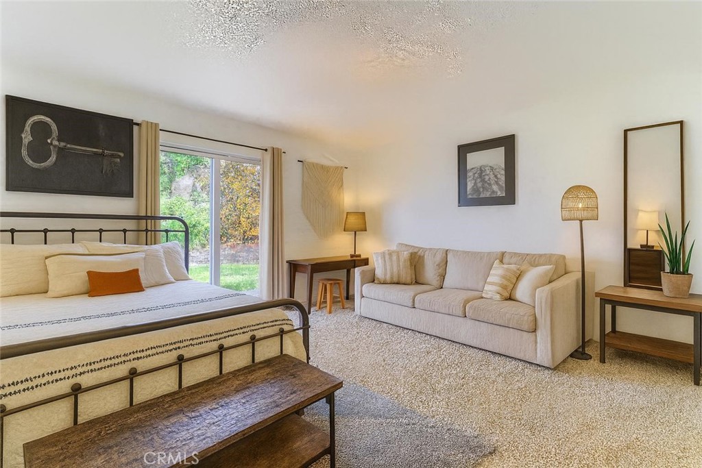 9001 Oceanwood Drive