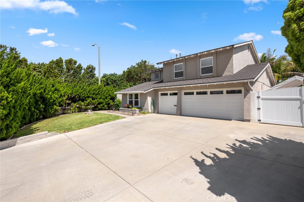 9001 Oceanwood Drive