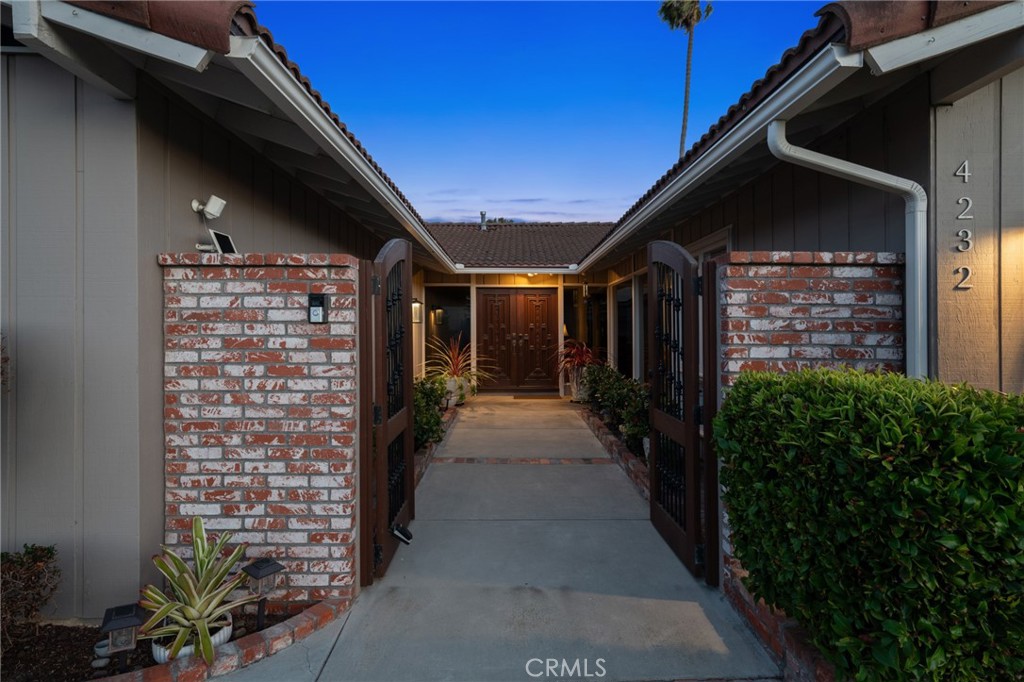 4232 Calhoun Drive