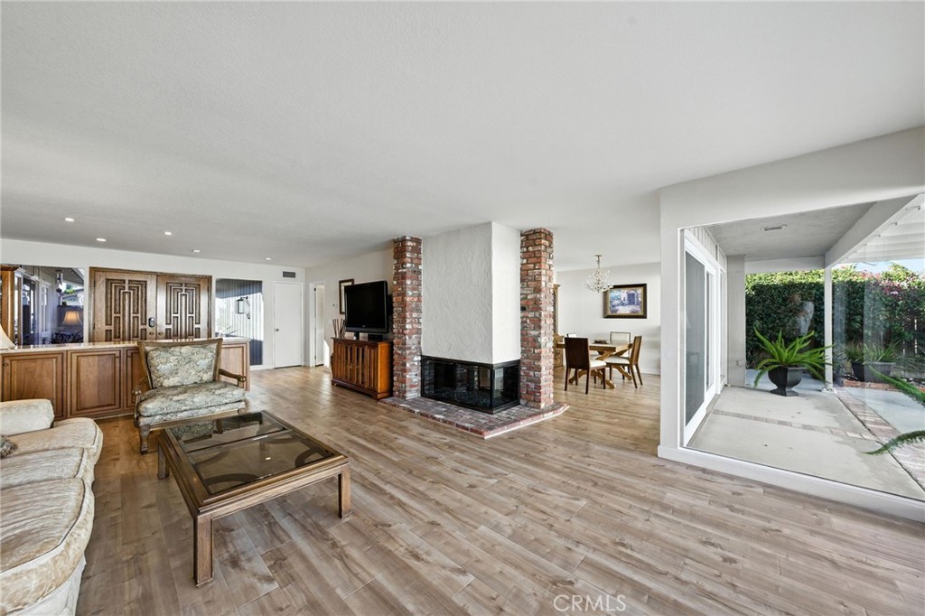 4232 Calhoun Drive